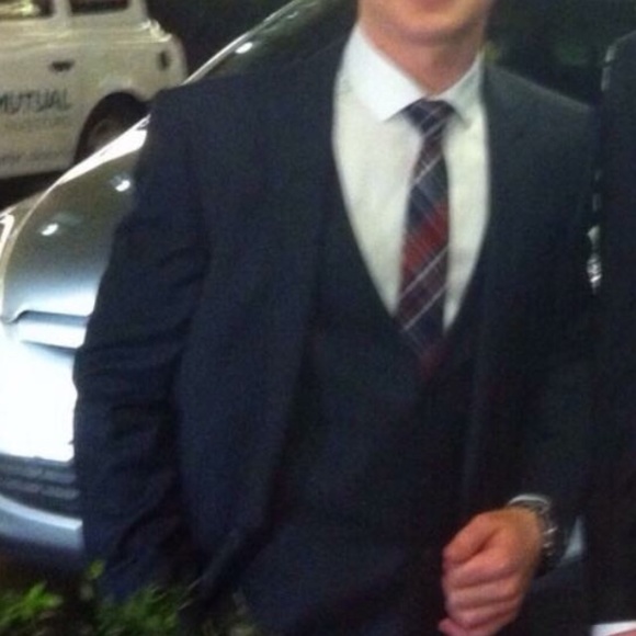 Meet your Posher, Posh - Picture 2 of 7